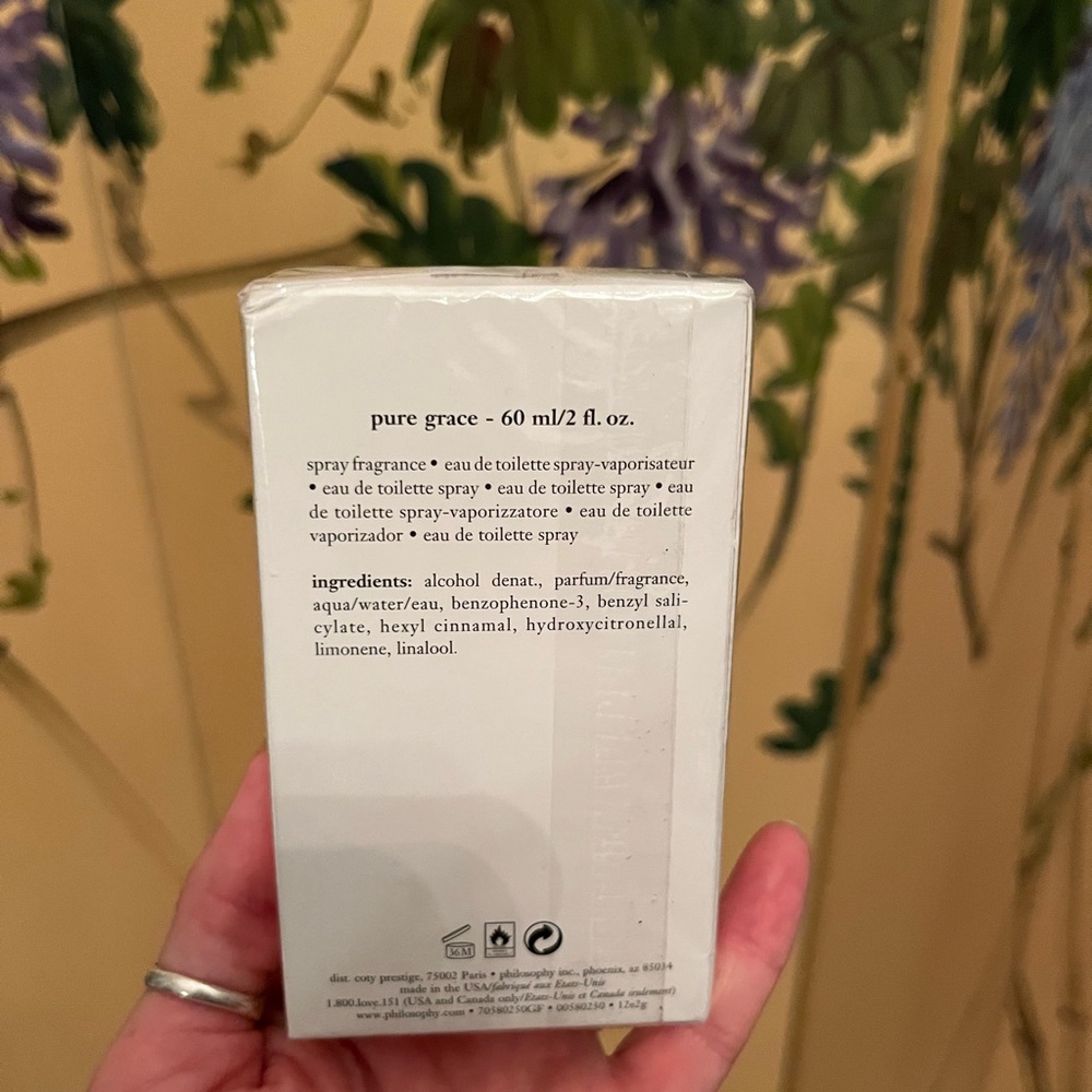 Pure Grace eau de toilette  2 oz spray NIB - Picture 3 of 5
